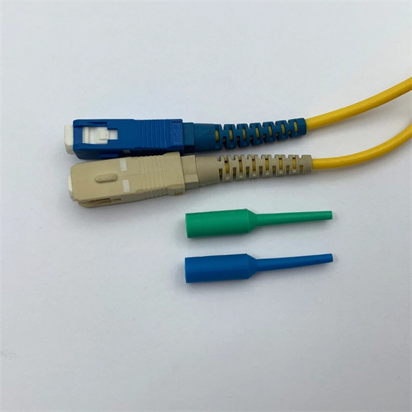 How many voltage busbars are there in the high-voltage switchgear 
