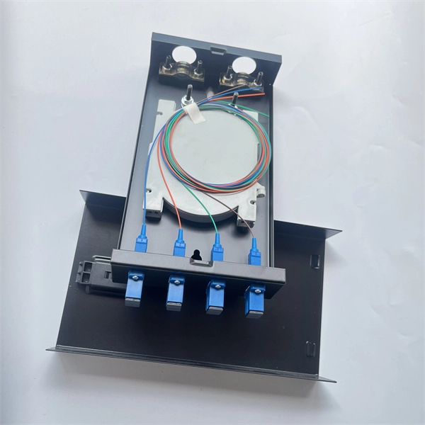Wide-temperature industrial switch models